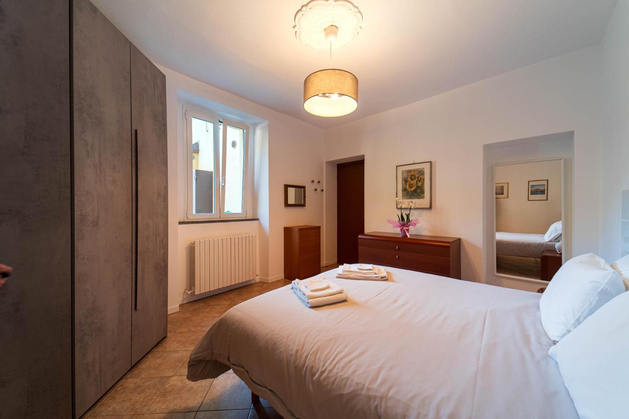 Moonlight - Lecco Getaway Apartment ภายนอก รูปภาพ