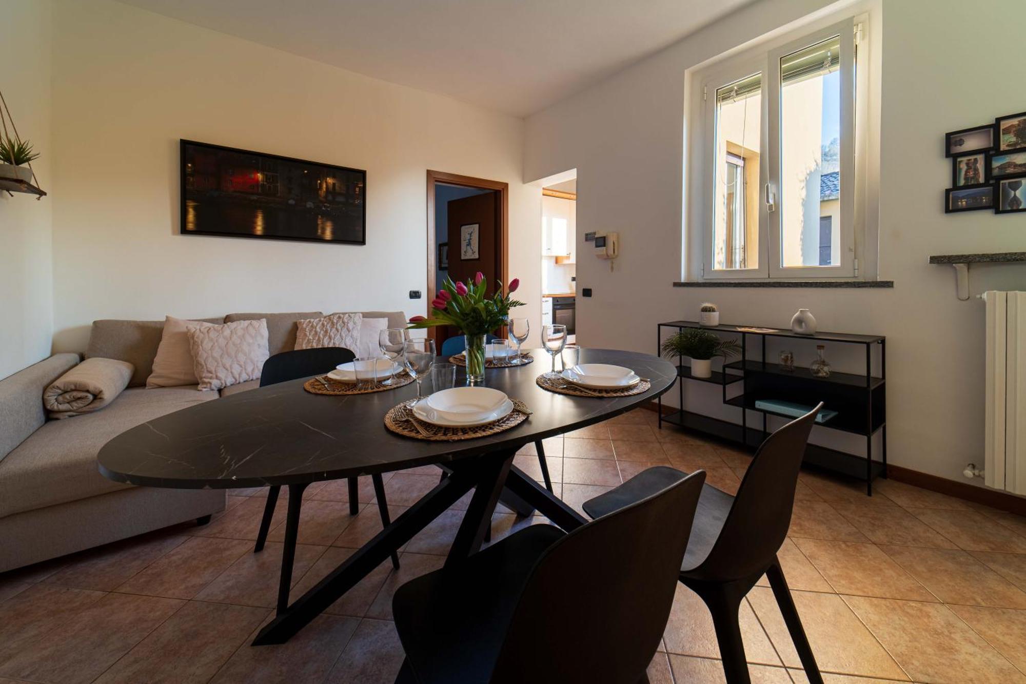 Moonlight - Lecco Getaway Apartment ภายนอก รูปภาพ