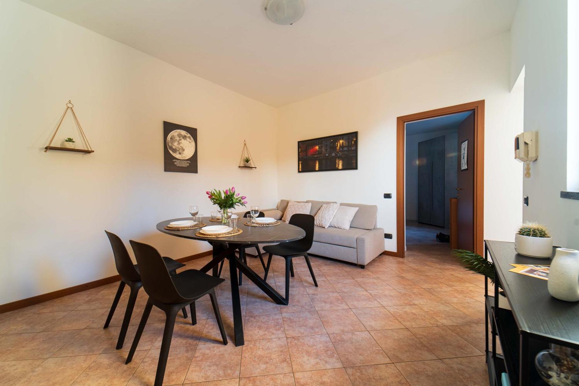 Moonlight - Lecco Getaway Apartment ภายนอก รูปภาพ