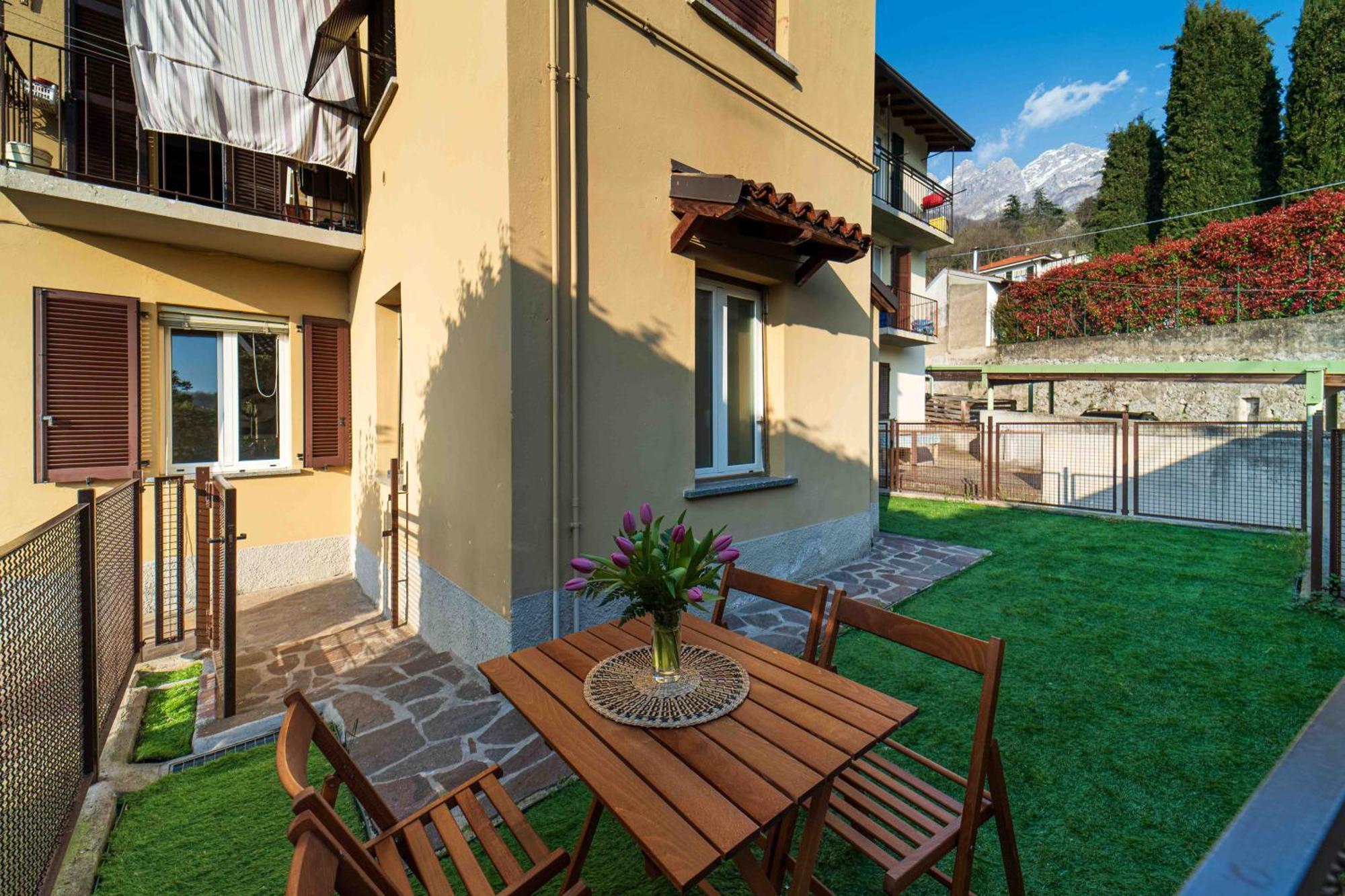 Moonlight - Lecco Getaway Apartment ภายนอก รูปภาพ